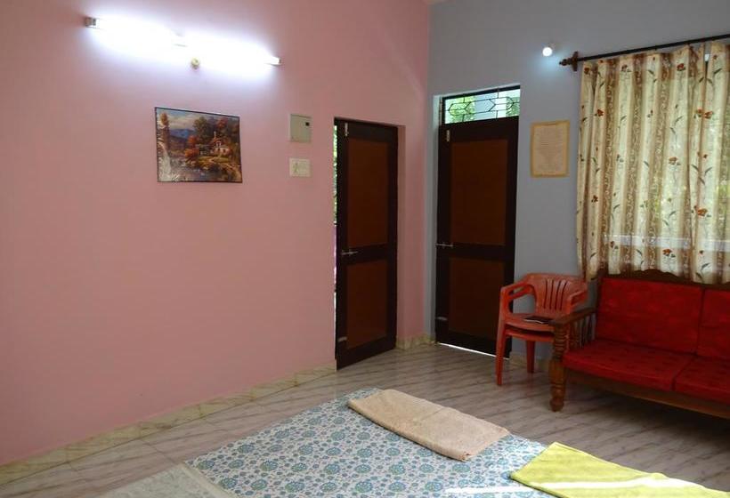 Hotel Oshin Holiday Care Cottages 5