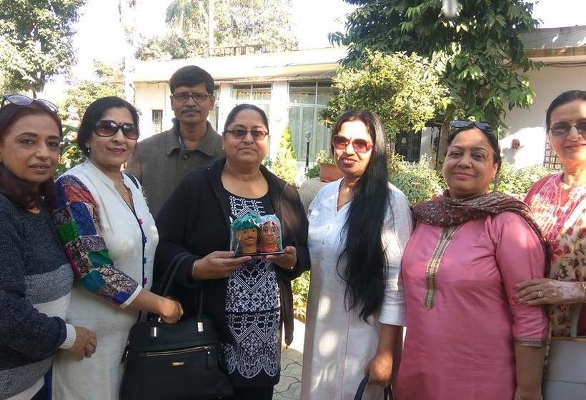 Hotel Toppers Corner 2