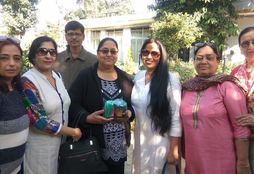 Hotel Toppers Corner 3