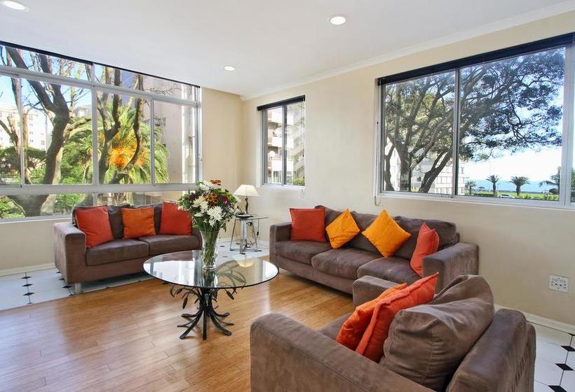 Hotel Berkeley Square 10