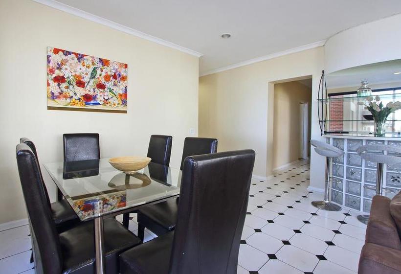 Hotel Berkeley Square 12