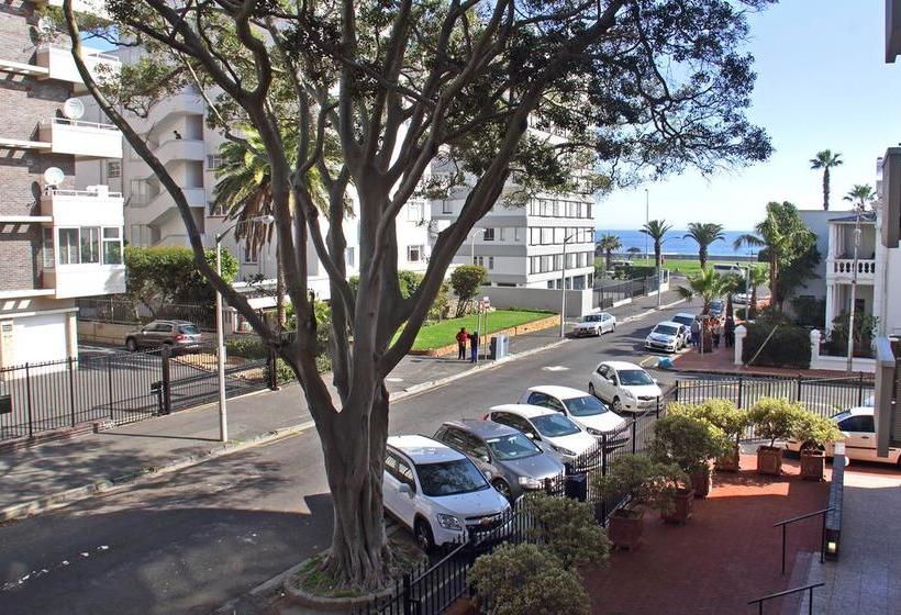 Hotel Berkeley Square 15