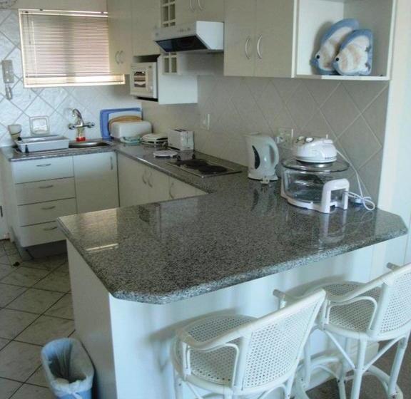 Hôtel Sandringham III 12