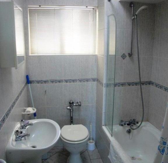 Hôtel Sandringham III 13