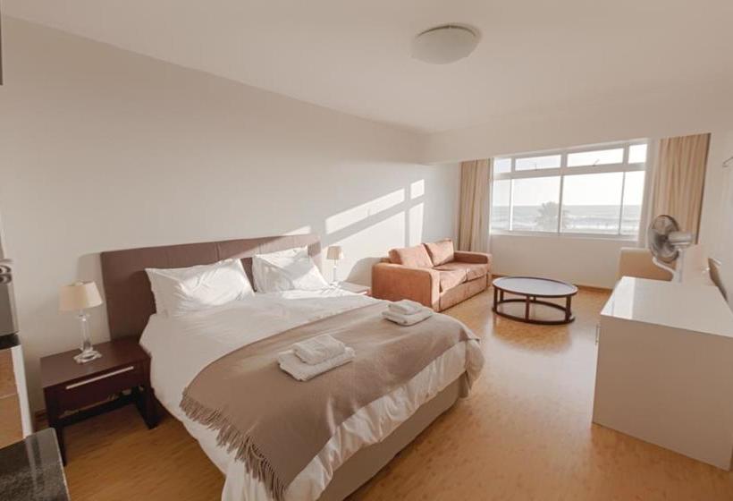 Hotel Dolphin Bay 1 1