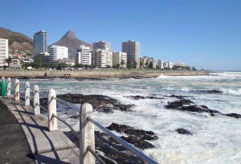 Hotel Dolphin Bay 1 3