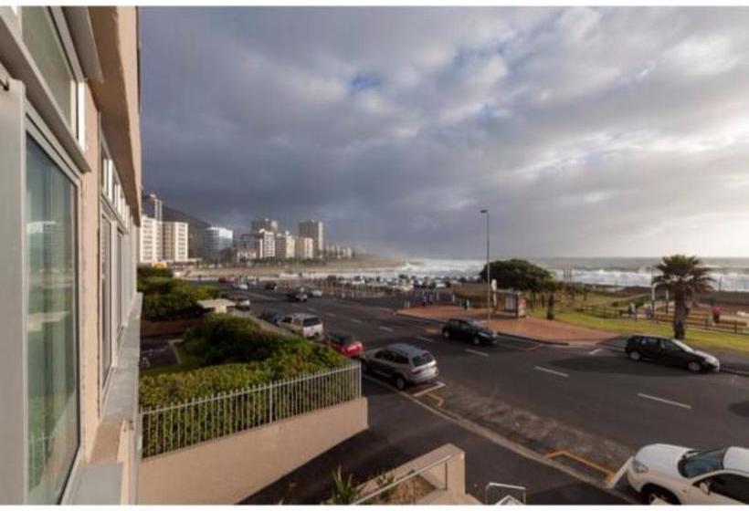 Hotel Dolphin Bay 1 8