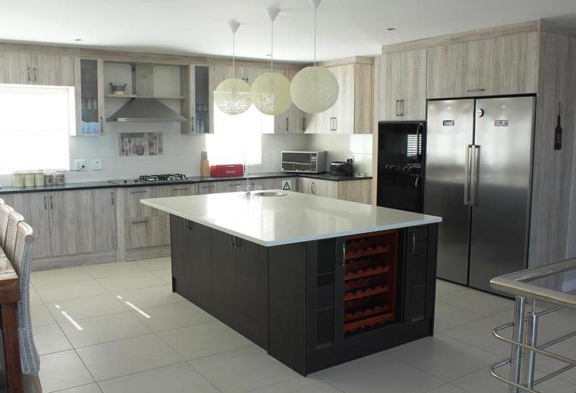 Hotel Seasons Of Serenity 6