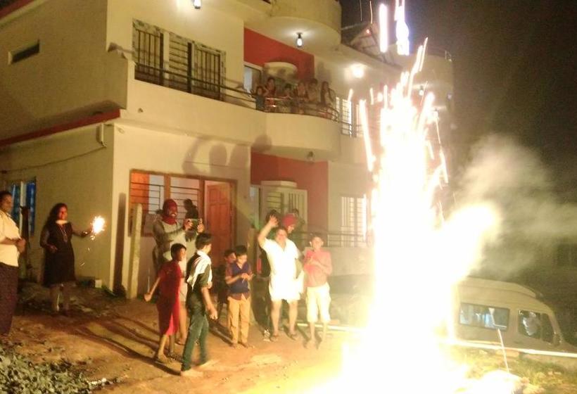 Hotel Ooty Honey Huts 10