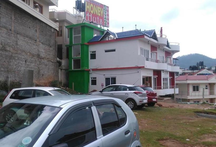 Hotel Ooty Honey Huts 14