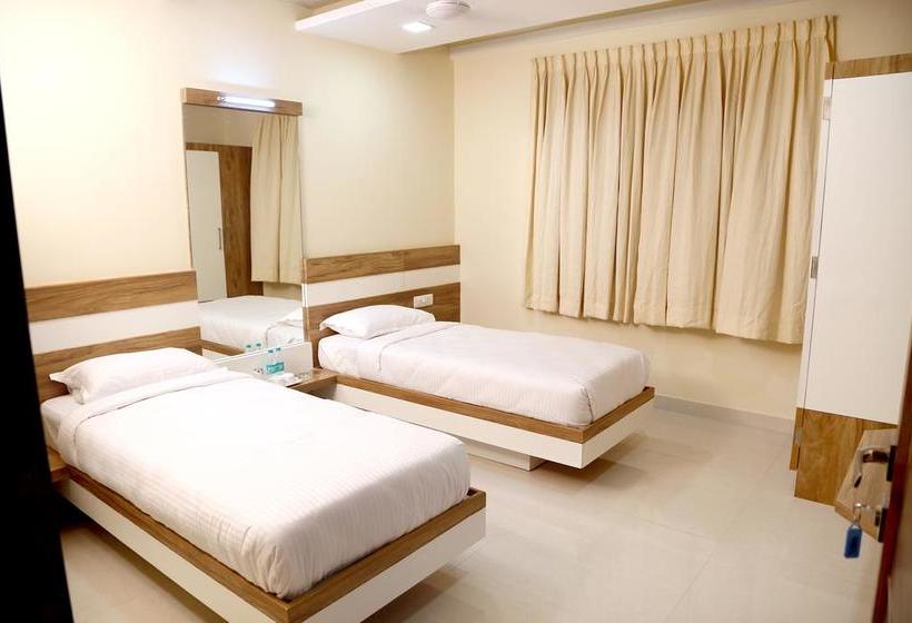 Hotel R K Renaissance 3