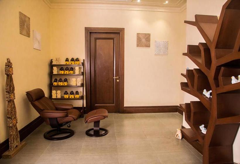 Hotel The Grand Bhagwati Palace 11