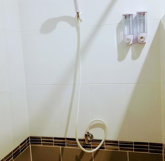 The Cheap Rest Hostel 9