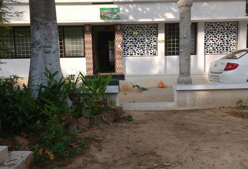 Resort Soukhyasanthi Ayurmadom 1