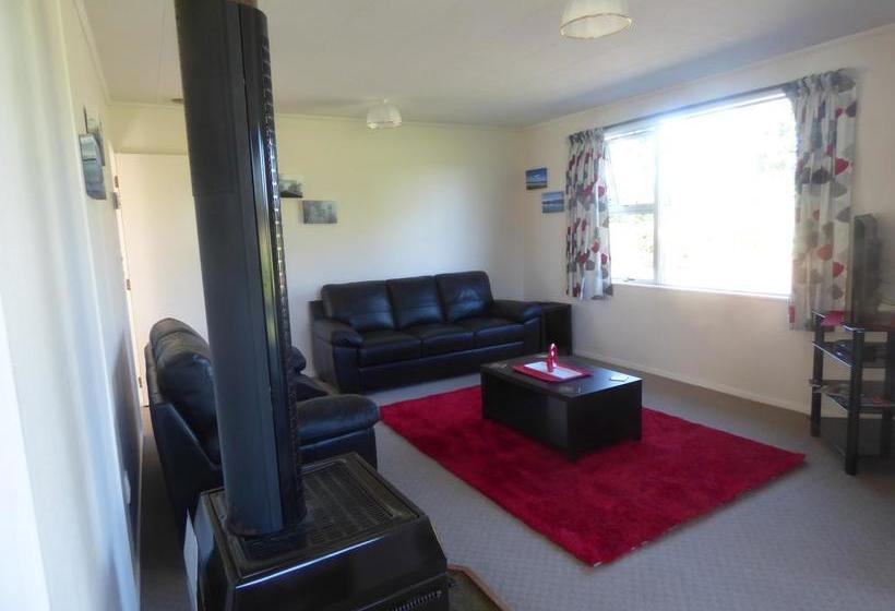 Bed and Breakfast Geraldine Guest Lodge 10