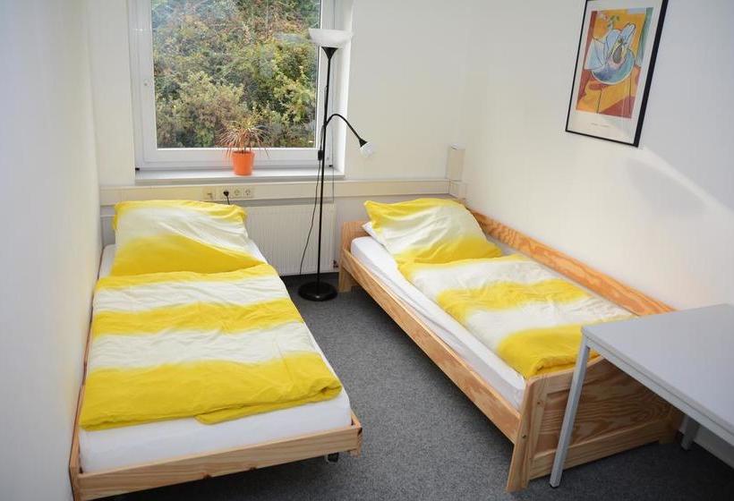 Genius Hotel Und Hostel 10