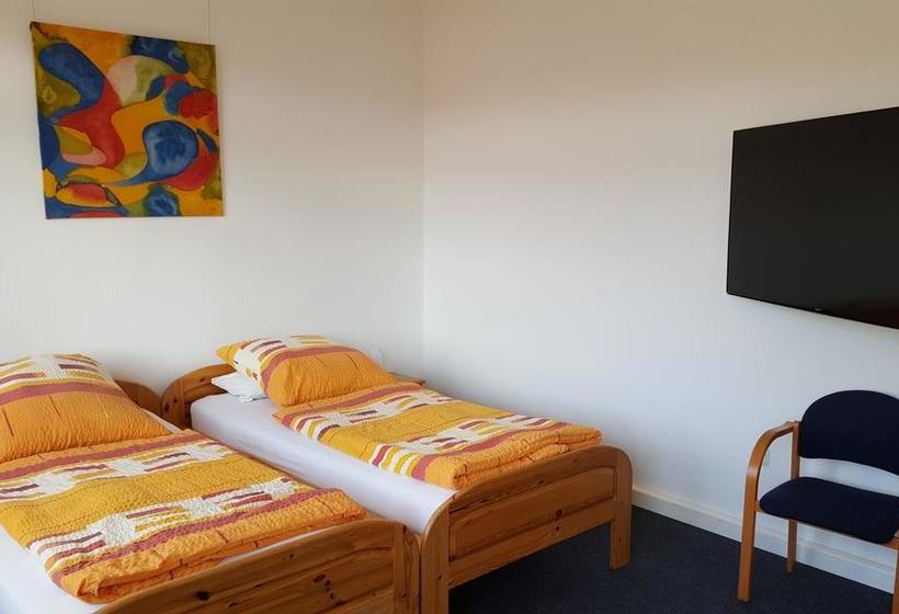 Genius Hotel Und Hostel 11