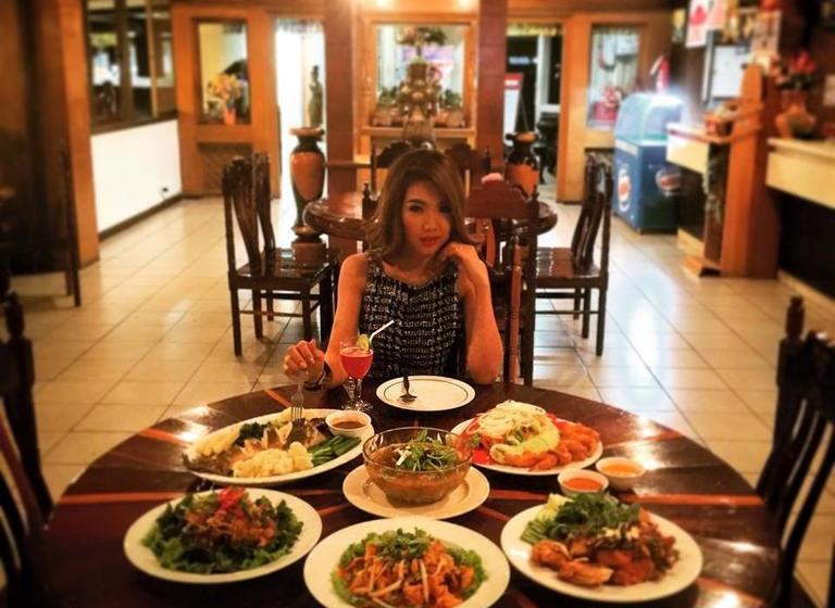 Hotel Petchkasem Grand 15