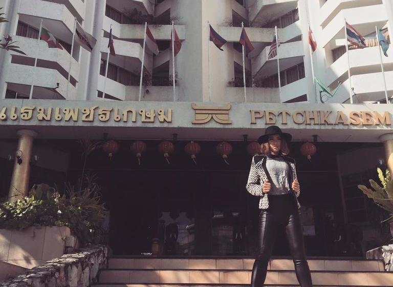 Hotel Petchkasem Grand 18