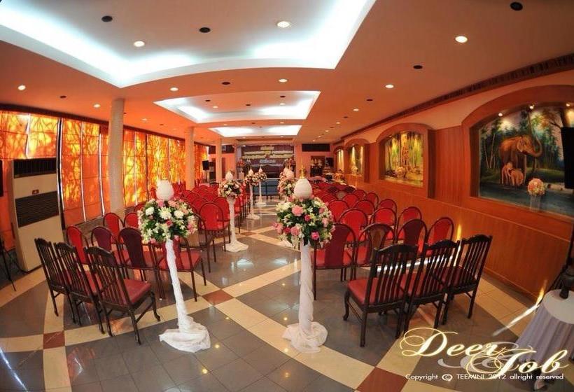 Hotel Petchkasem Grand 5