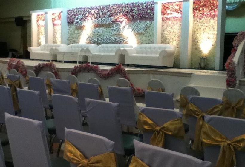 Hotel Petchkasem Grand 8