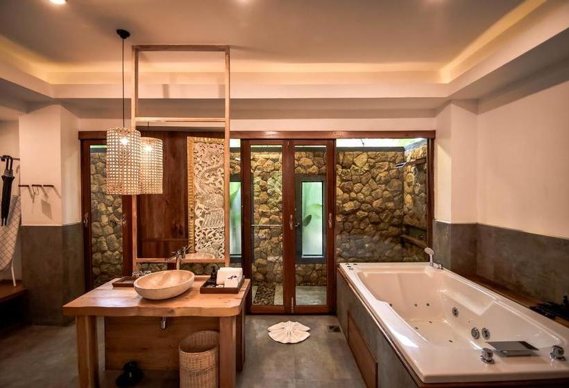 The Nine Thipthara Klongson Resort 12