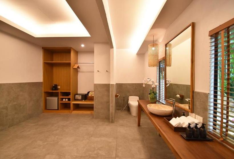 The Nine Thipthara Klongson Resort 2