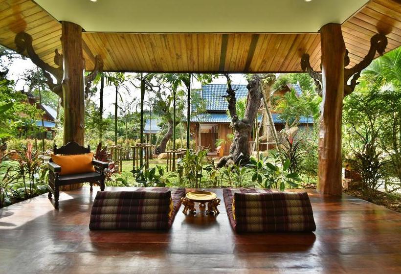 The Nine Thipthara Klongson Resort 3