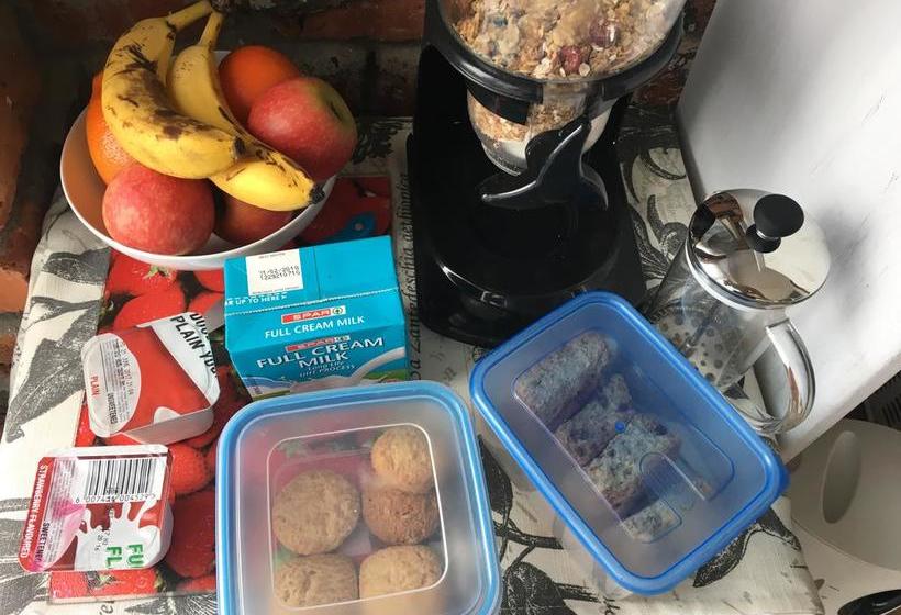 Bed and Breakfast Cornerstone