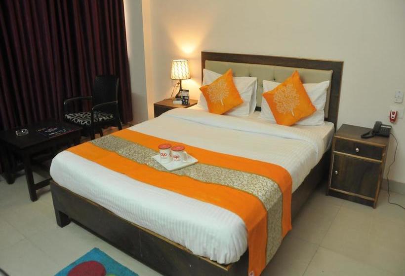 Hotel Oyo Rooms Kankarbagh More Colony 19