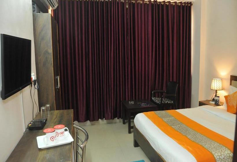 Hotel Oyo Rooms Kankarbagh More Colony 8
