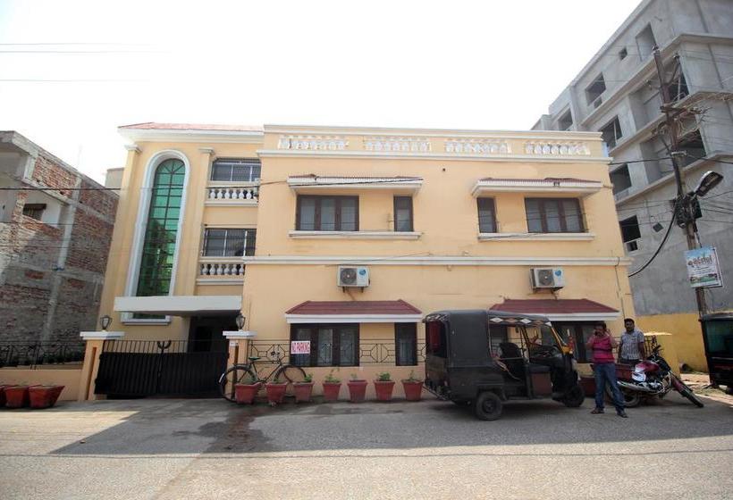 Hotel Oyo Rooms Red Cross Road