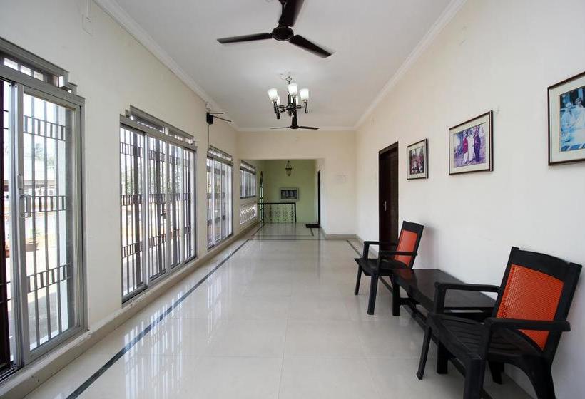 Hotel Oyo Rooms Red Cross Road 8