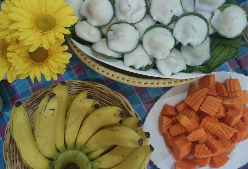 Hotel Nanbaankhun 15