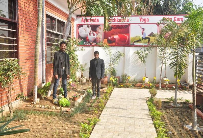 Hotel Vedik Kaaya 13