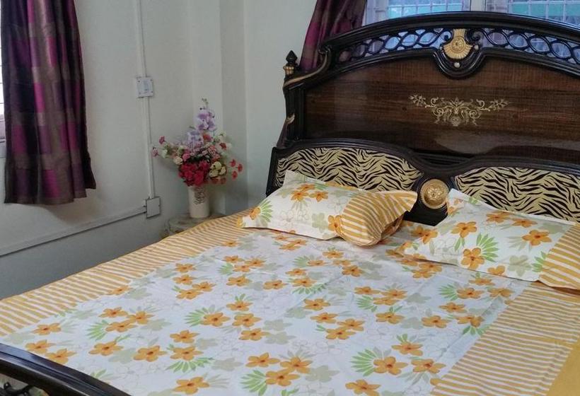 Bed and Breakfast Flyer Exotica 4