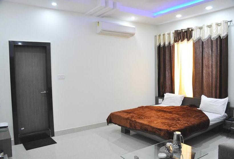 Hotel Rk Residency 5