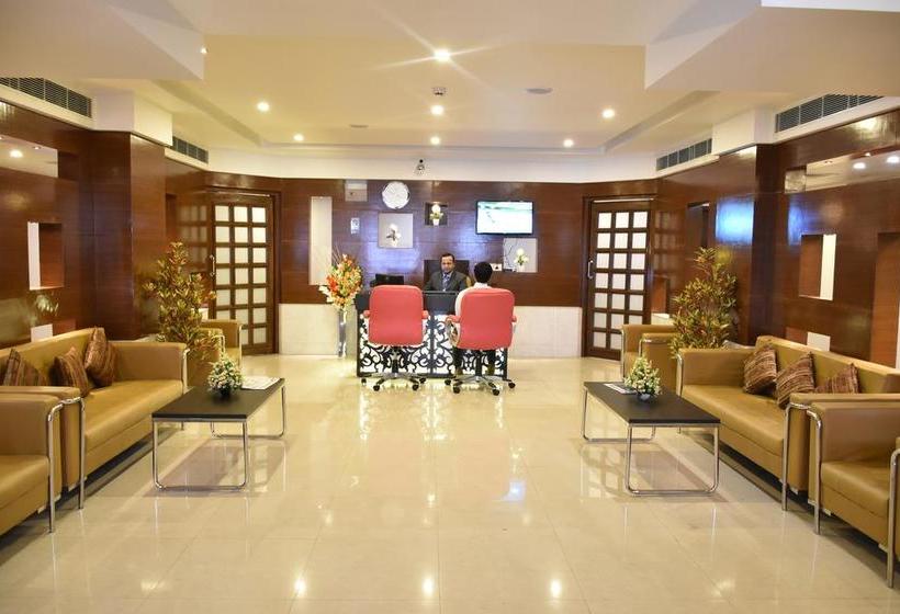 Hotel Hbl International 12