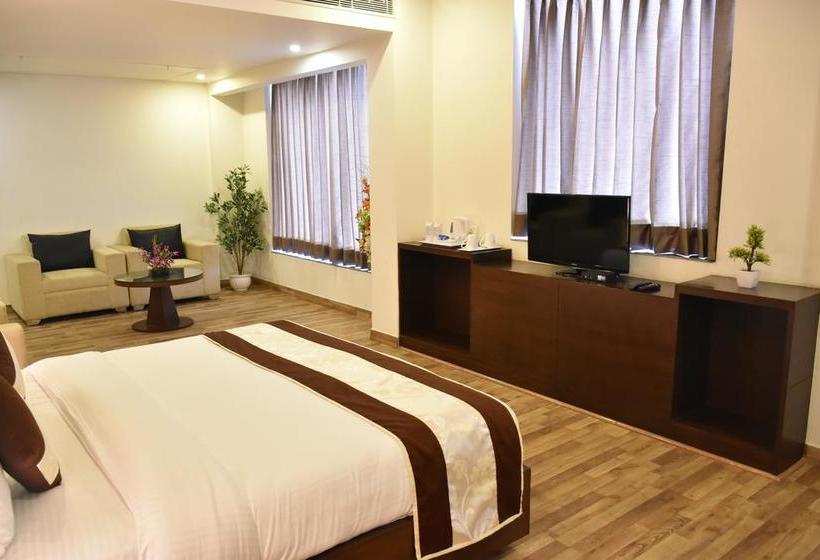 Hotel Hbl International 17