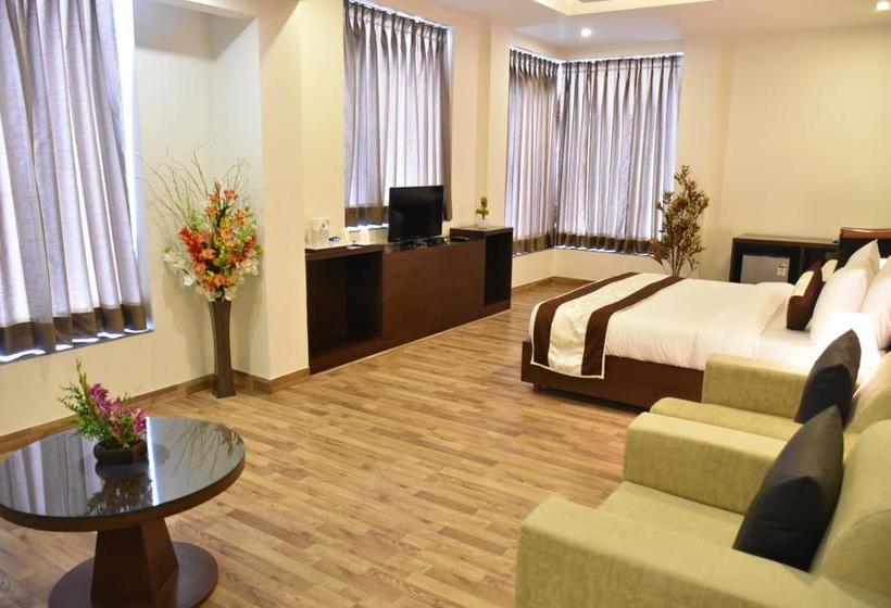 Hotel Hbl International 19