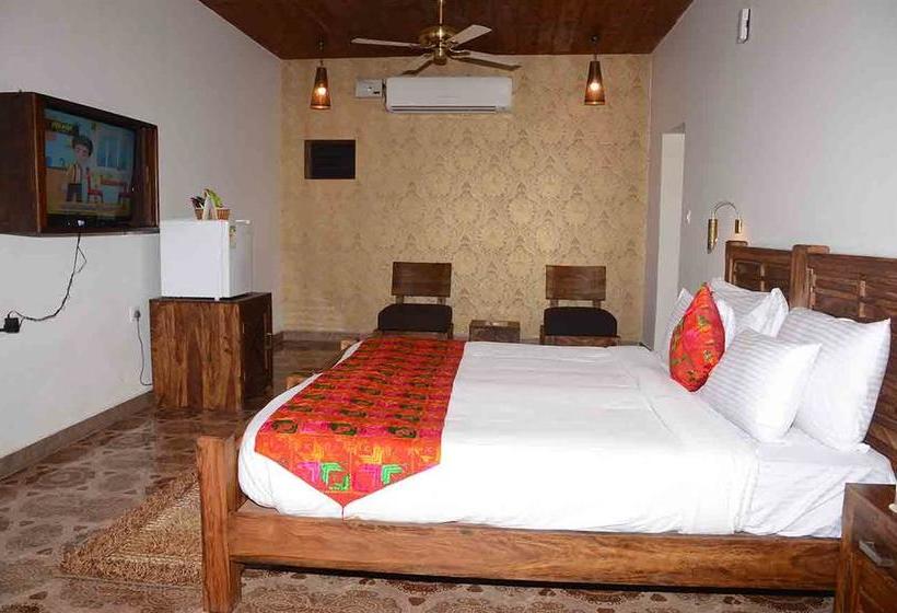 Hotel Sadda Pind 2