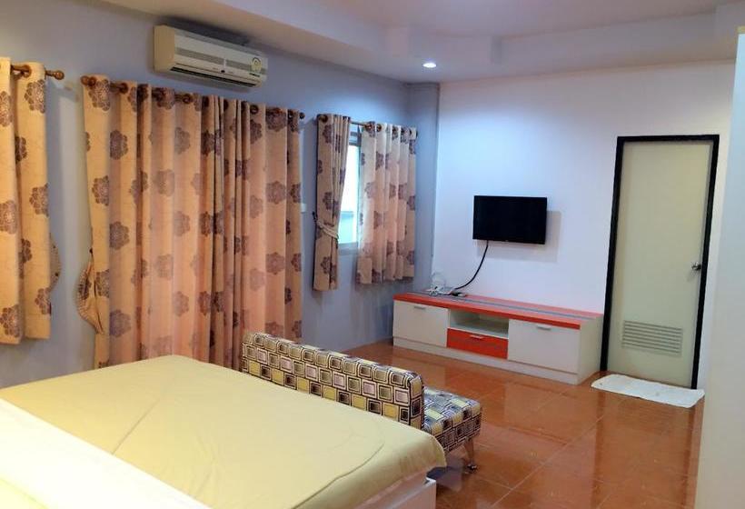 Motel Saowaluk Place 12