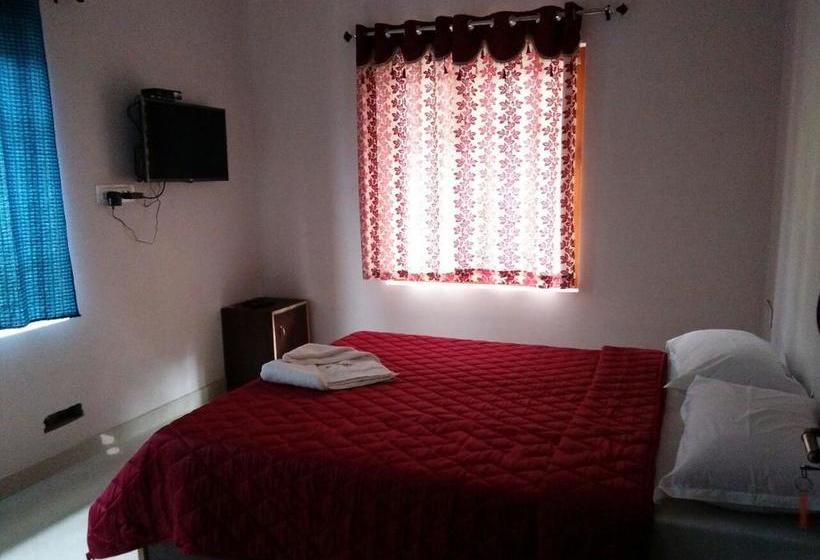 Hotel Cool Stay Ooty Tamil Nadu