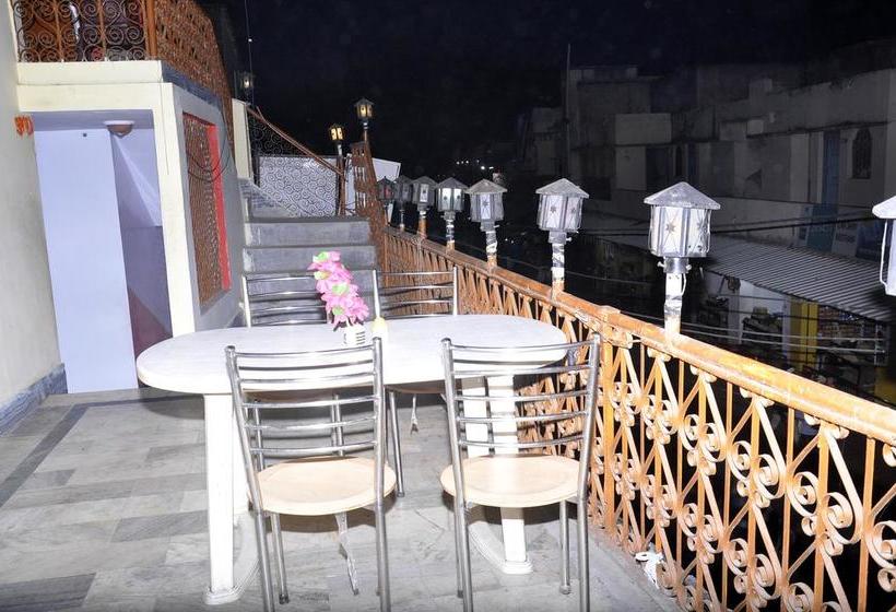 Hôtel Shri Mahant Guest House 13