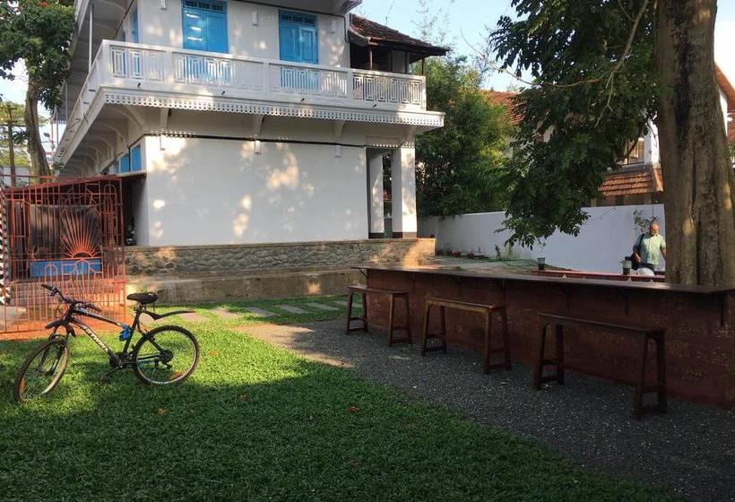 Hostel Artpackers.life 18