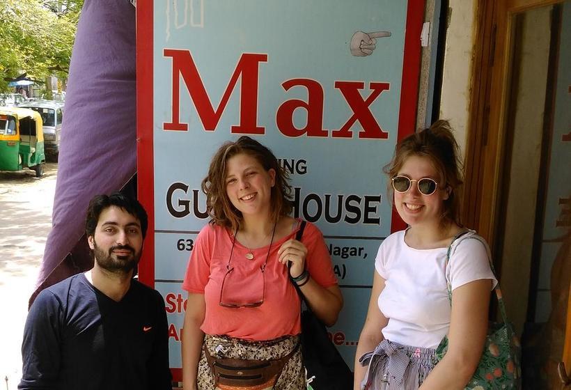Hotel Max Guest House 4