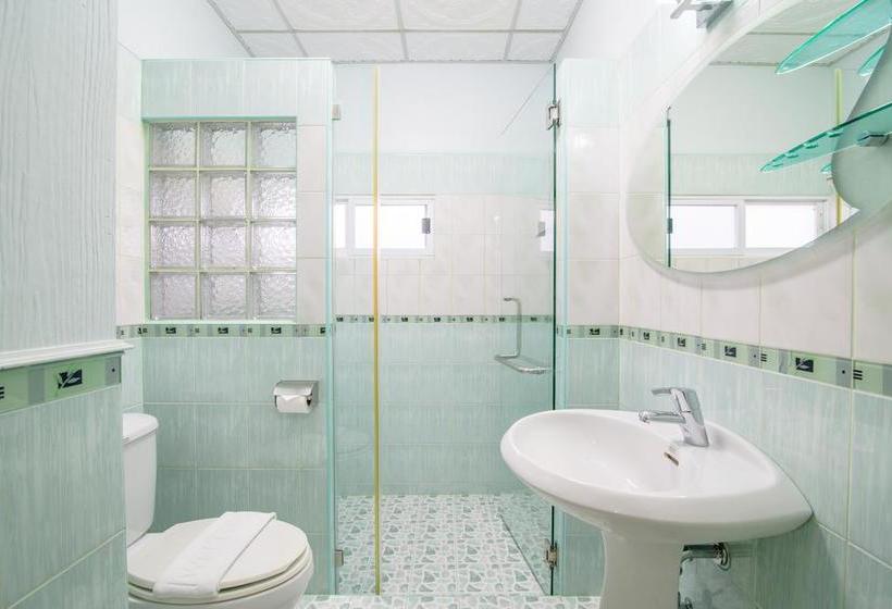 Hua Hin Condotel & Resort Taweeporn 10