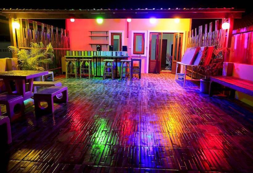 3 Musketeers Hostel 1