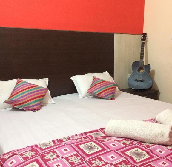 3 Musketeers Hostel 20