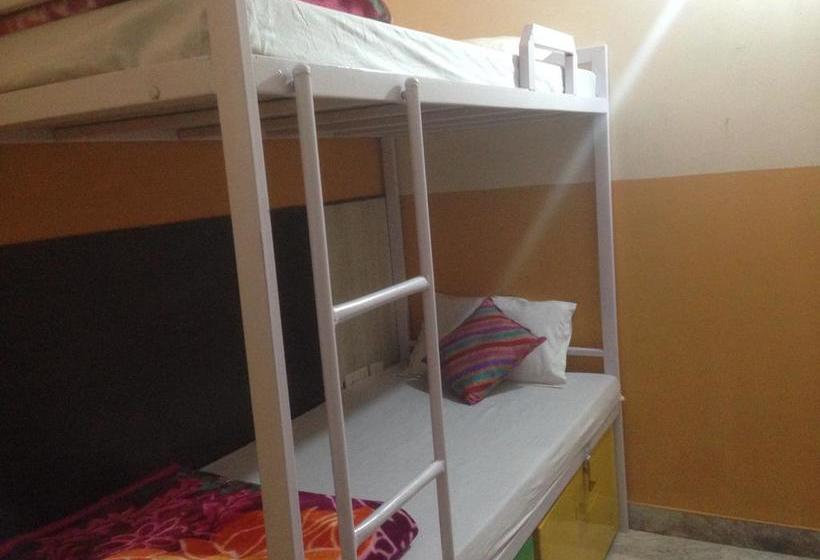 3 Musketeers Hostel 7